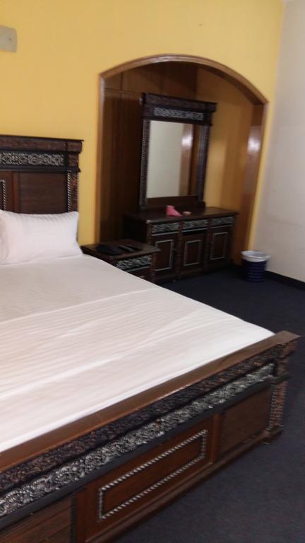 Grace View Guest House Лахор Екстер'єр фото