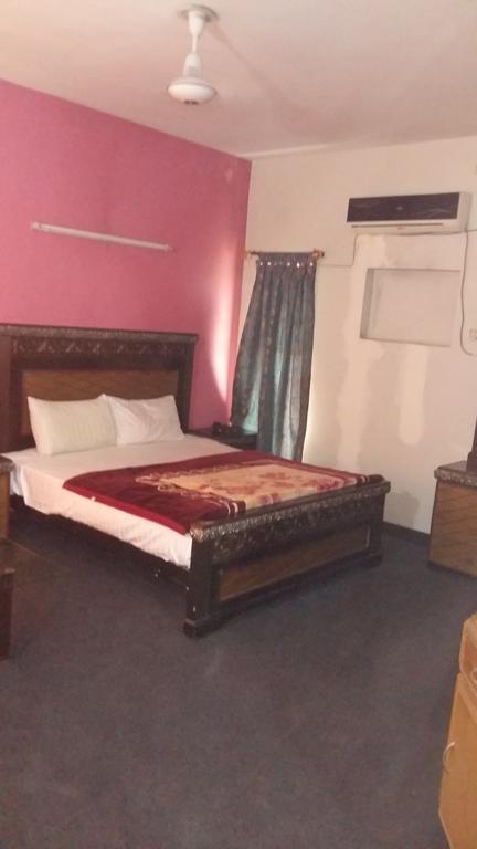 Grace View Guest House Лахор Екстер'єр фото